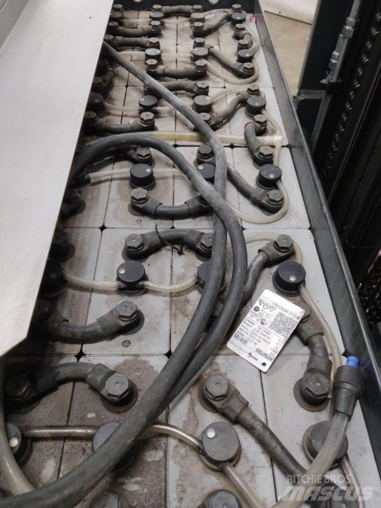 Still FM-X20 Chariot à mât rétractable