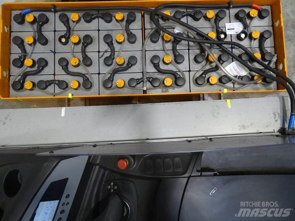 Still FM-X20 Chariot à mât rétractable