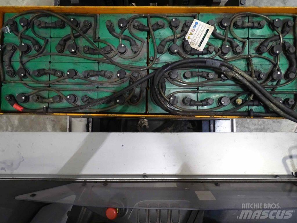 Still FM-X20 Chariot à mât rétractable