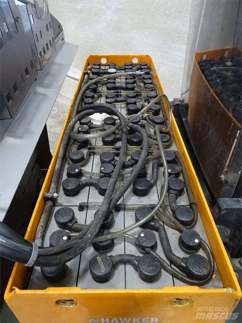 Still FM-X20 Chariot à mât rétractable
