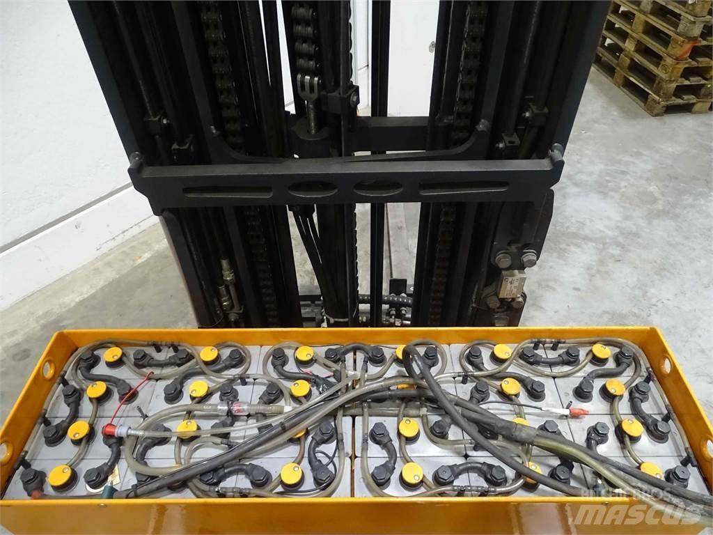 Still FM-X20 Chariot à mât rétractable