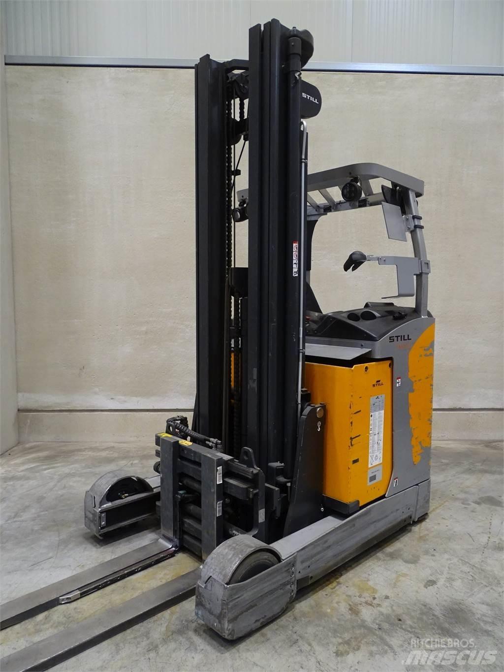 Still FM-X20 Chariot à mât rétractable