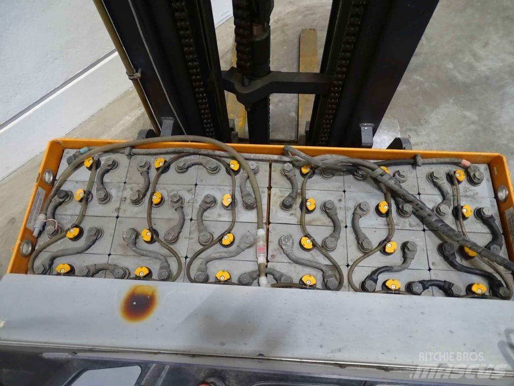 Still FM-X25 Chariot à mât rétractable