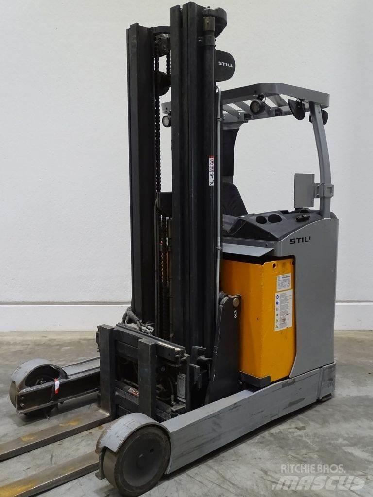Still FM-X25 Chariot à mât rétractable