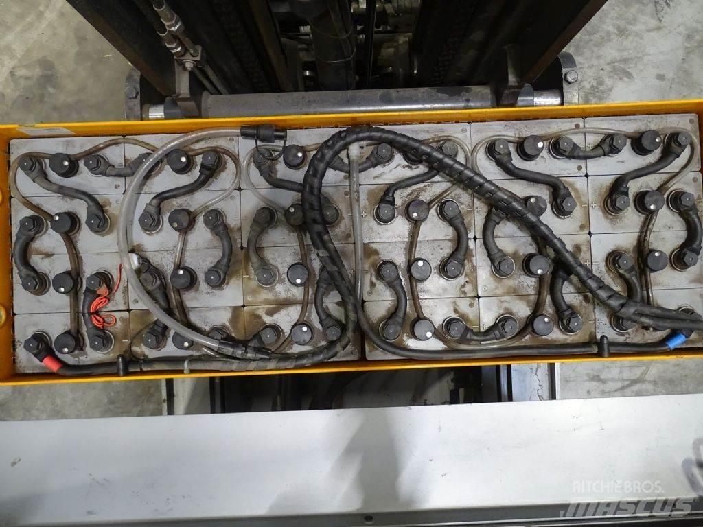 Still FM-X25 Chariot à mât rétractable