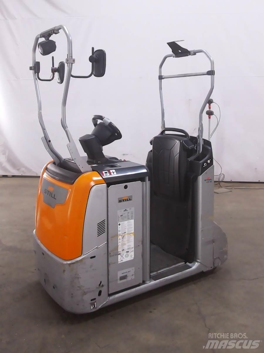 Still LTX50 Chariot remorqueur