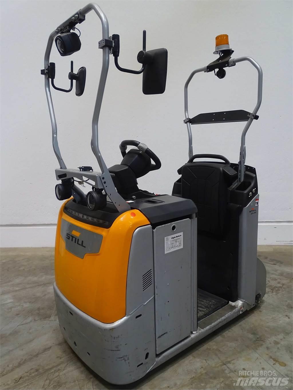 Still LTX50 Chariot remorqueur