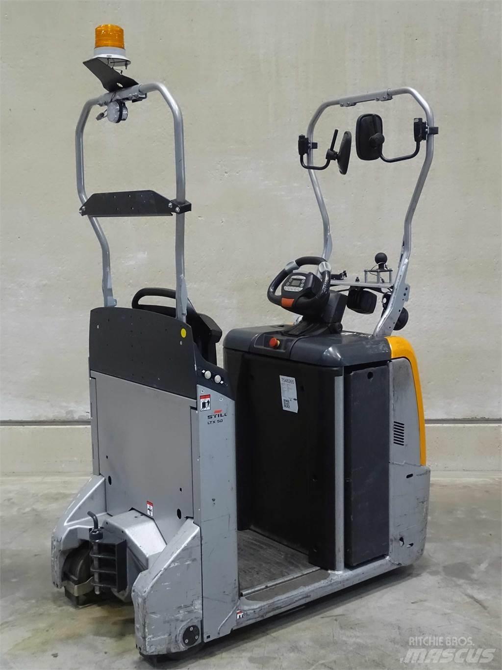 Still LTX50 Chariot remorqueur