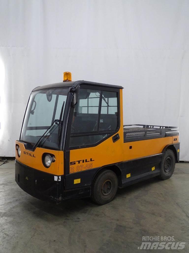 Still R07-25 Chariot remorqueur