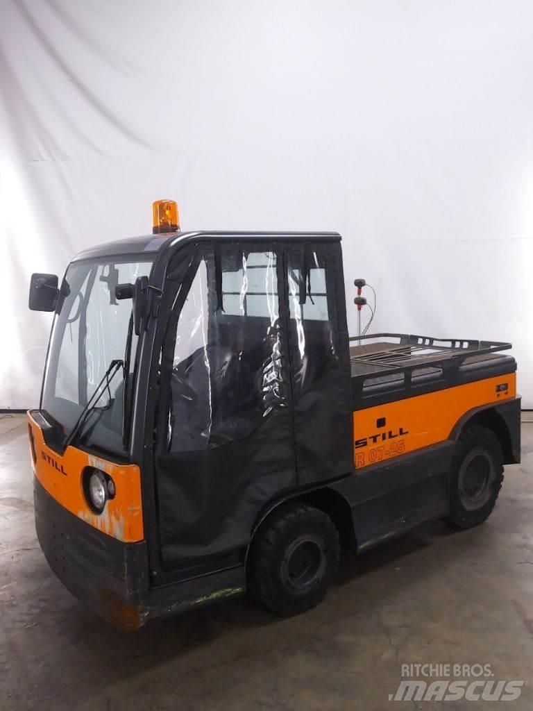 Still R07-25 Chariot remorqueur