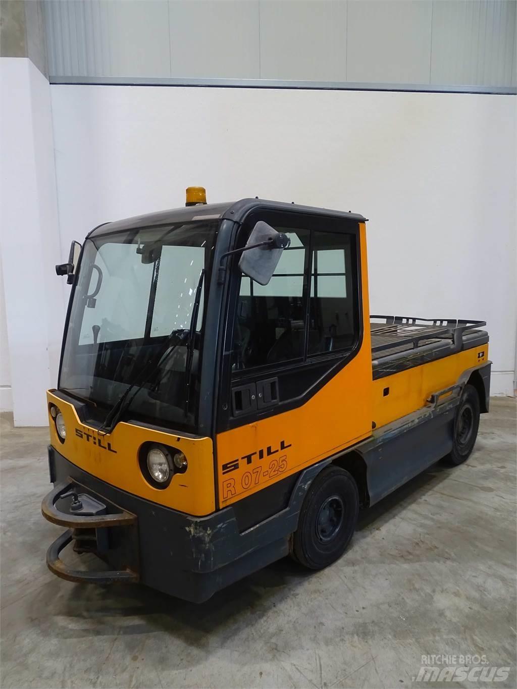 Still R07-25 Chariot remorqueur