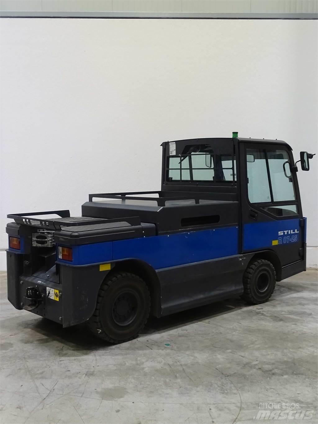 Still R07-25 Chariot remorqueur