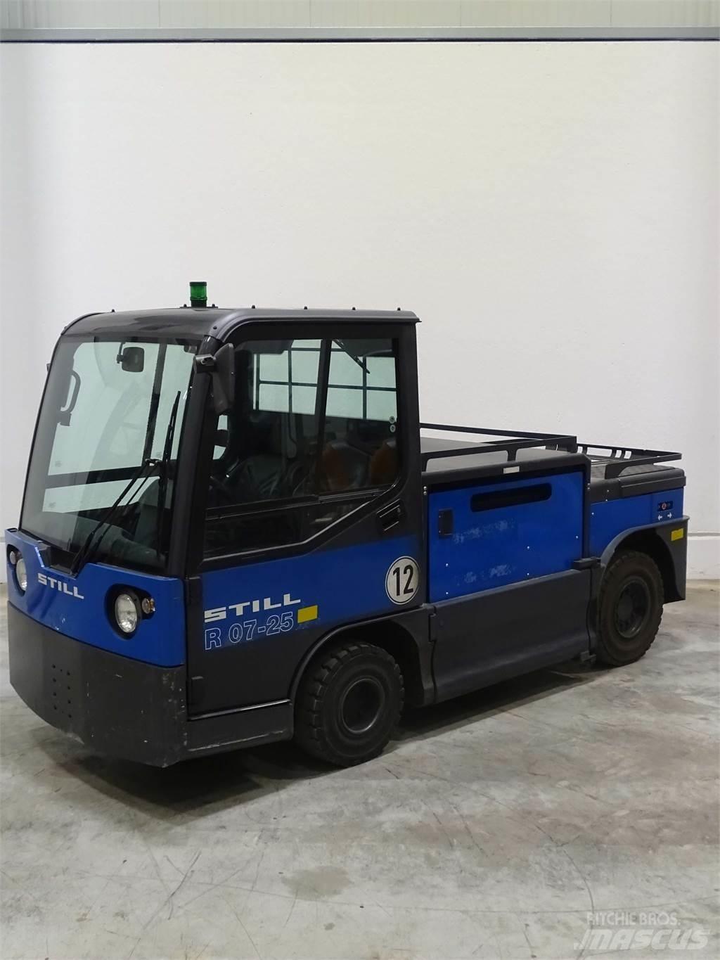 Still R07-25 Chariot remorqueur