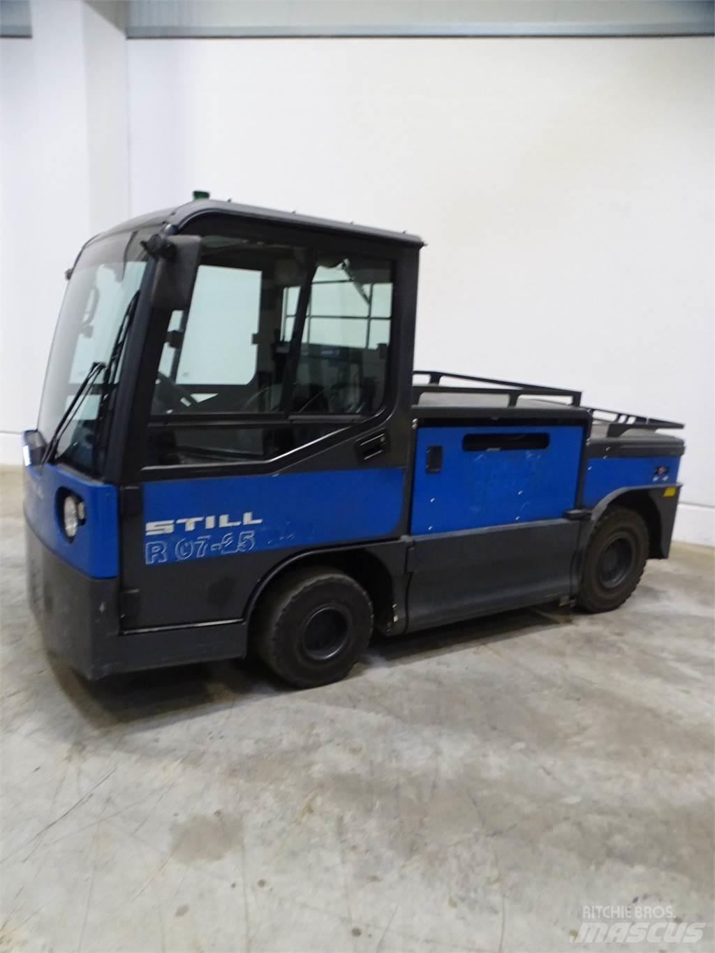Still R07-25 Chariot remorqueur