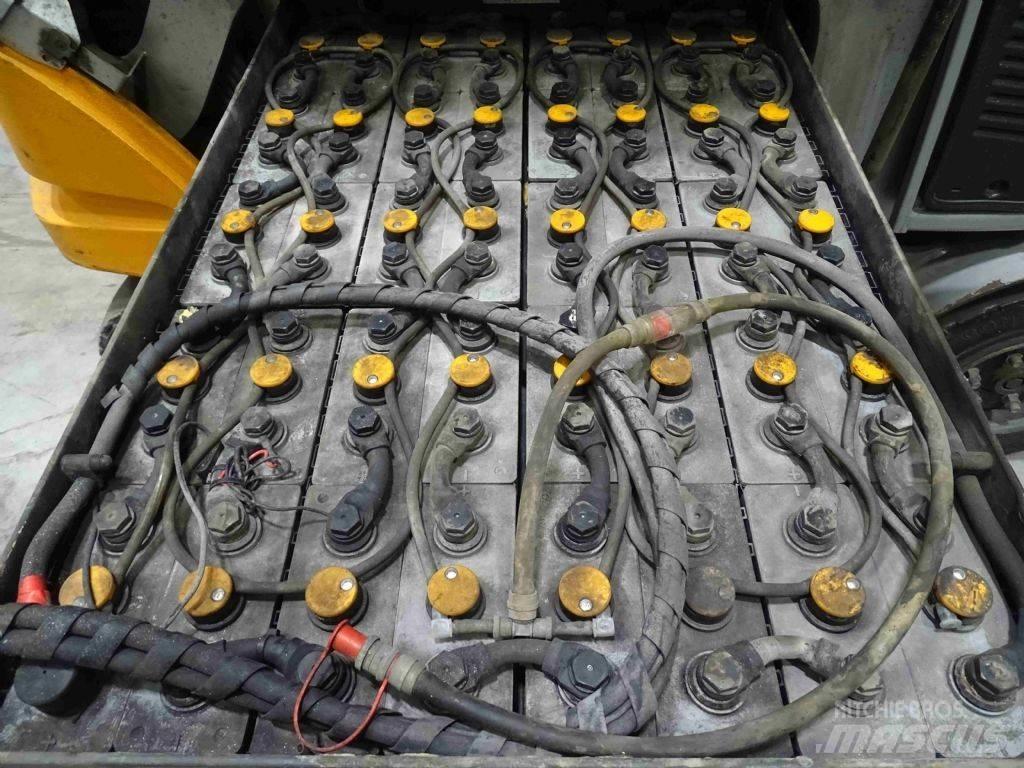 Still RX60-30 Chariots élévateurs électriques