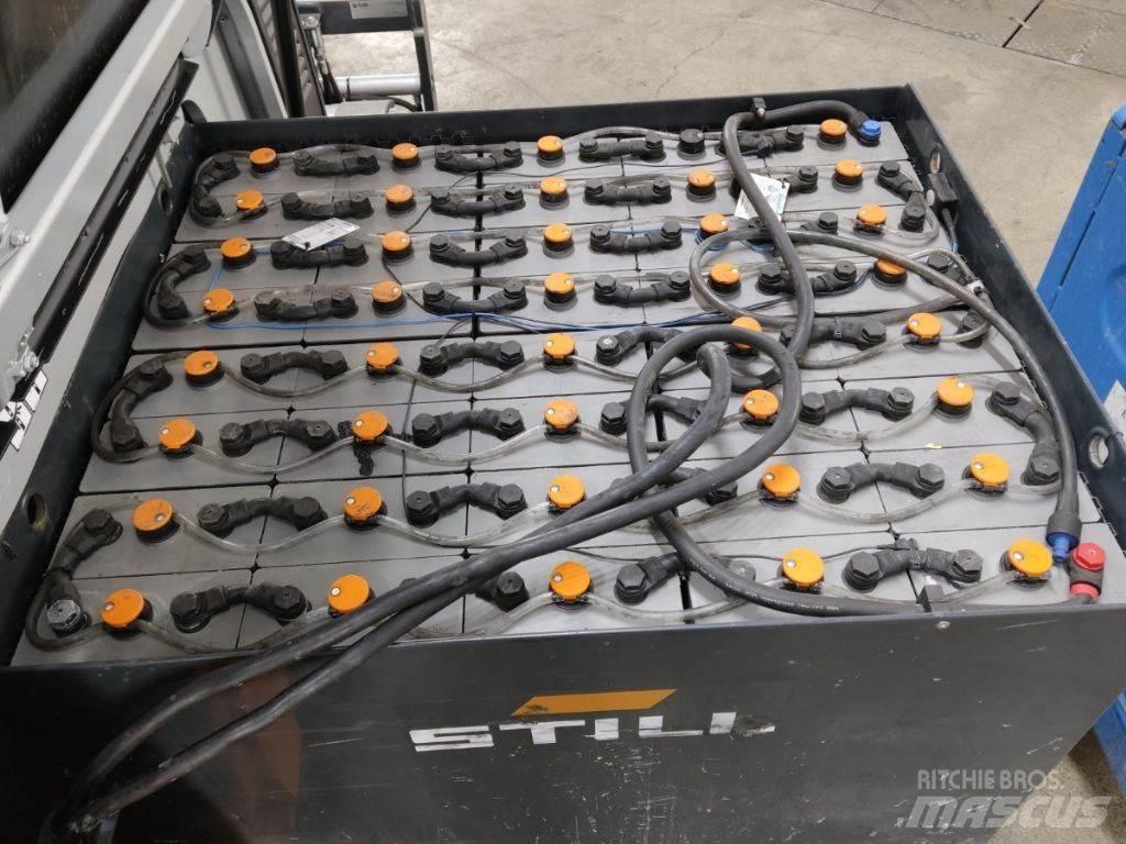 Still RX60-30L Chariots élévateurs électriques
