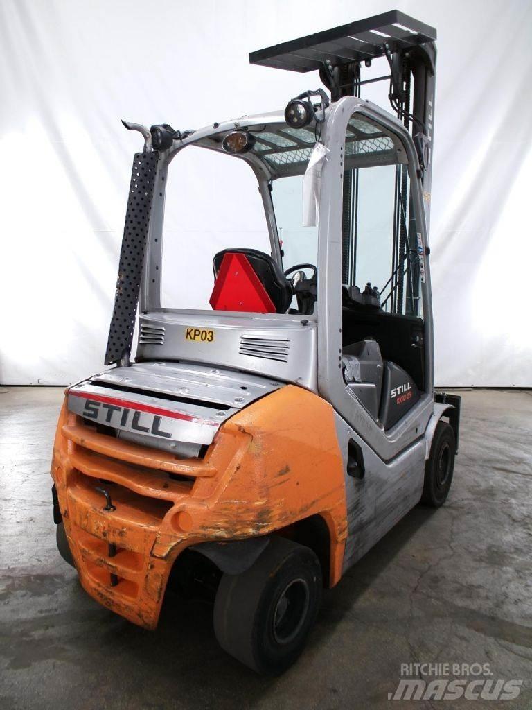 Still RX70-25 Chariots diesel