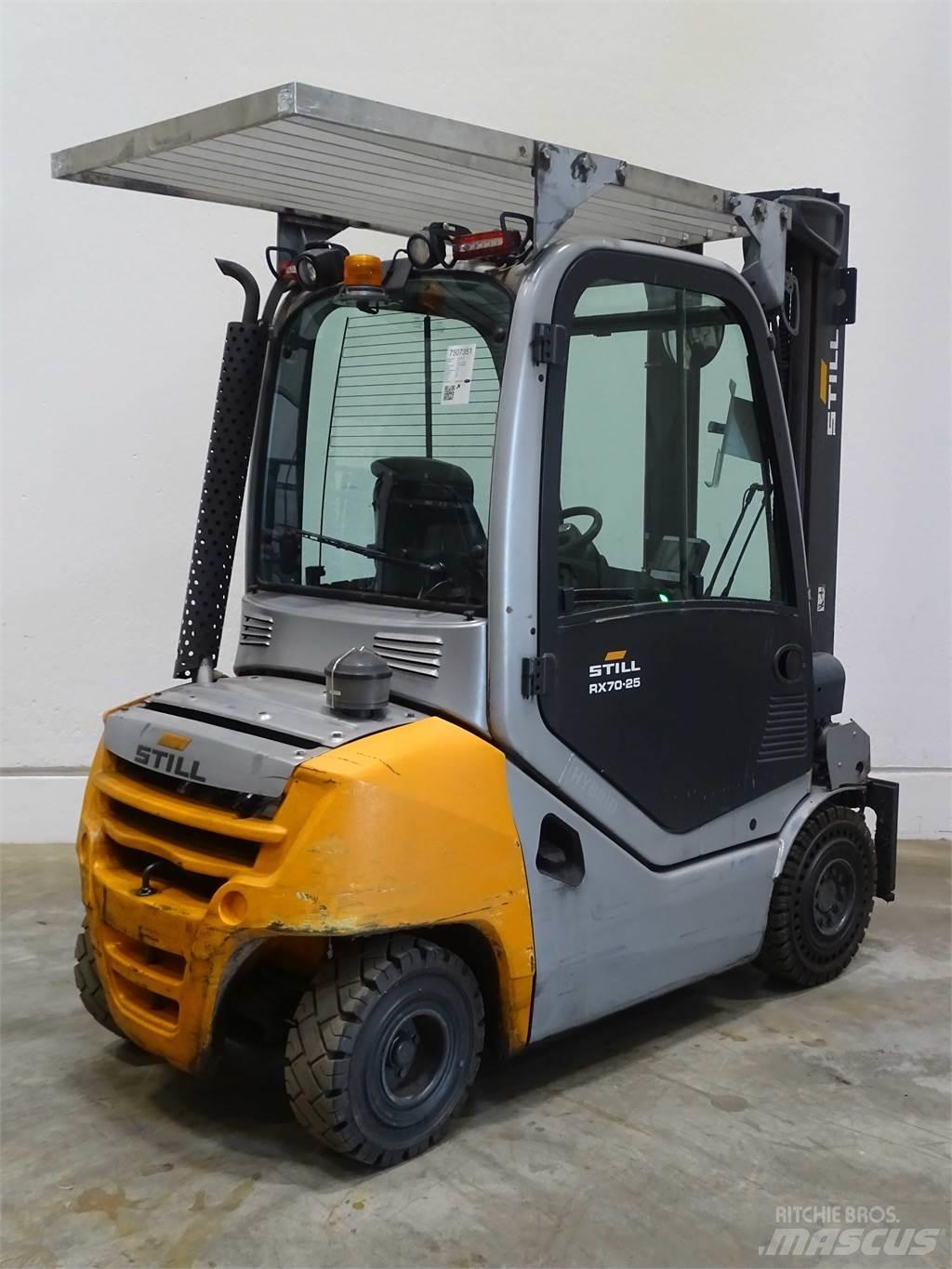 Still RX70-25 Chariots diesel