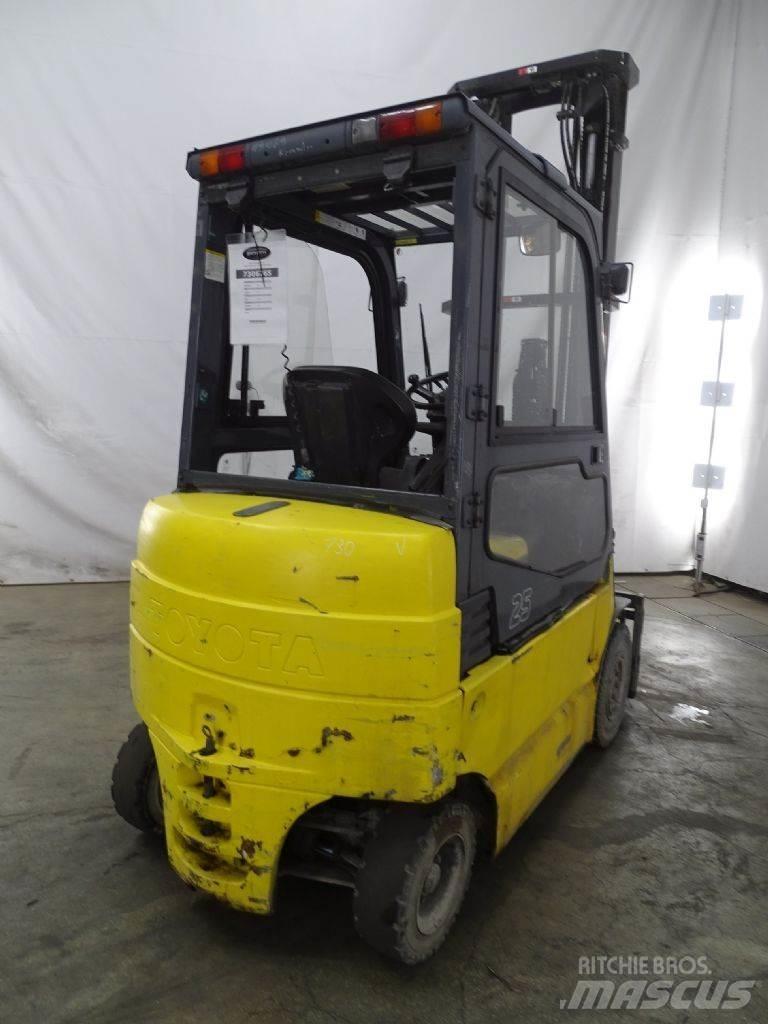 Toyota 7FBMF25 Chariots élévateurs électriques