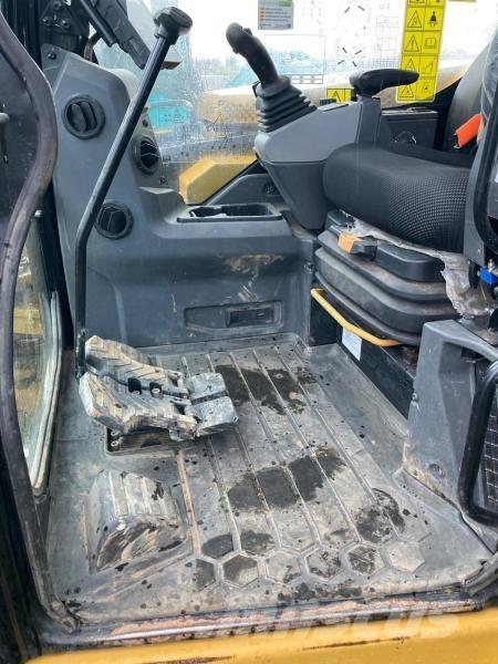 CAT 306 CR Mini pelle < 7t