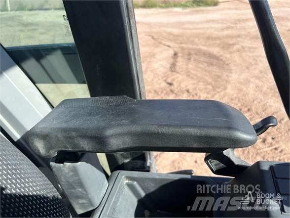 CAT 320 Pelle sur chenilles