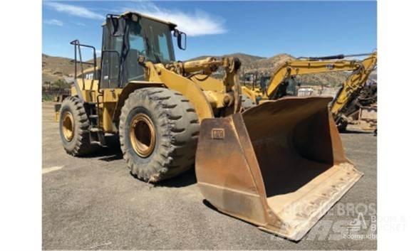 CAT 966G Chargeuse sur pneus