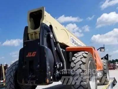 JLG 1055 Chariot télescopique