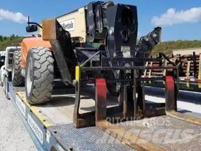 JLG 1055 Chariot télescopique