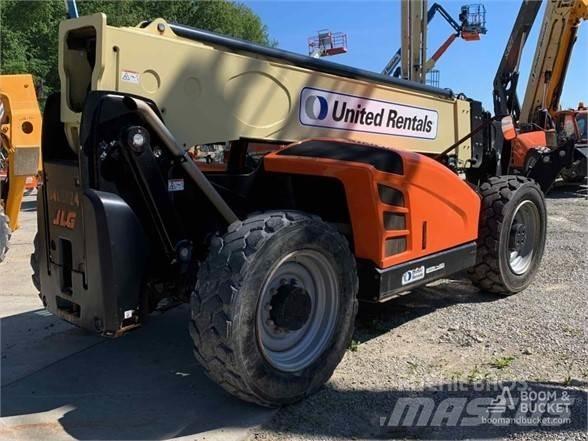 JLG 1055 Chariot télescopique