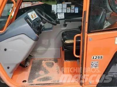 JLG 1255 Chariot télescopique