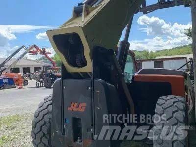 JLG 1255 Chariot télescopique