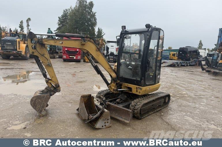 CAT 302.7DCR Mini pelle < 7t