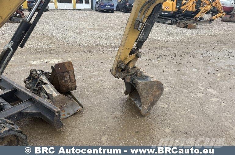 CAT 302.7DCR Mini pelle < 7t