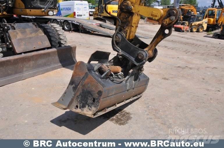 CAT M316D Pelle sur pneus