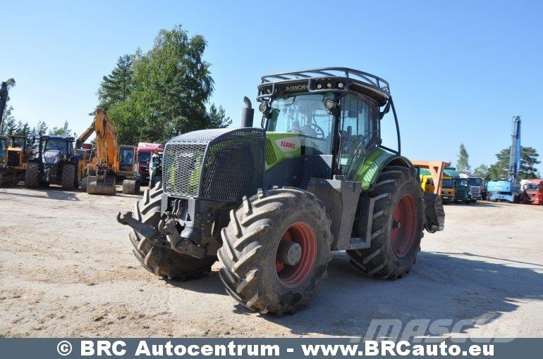 CLAAS Axion 870 Tracteur