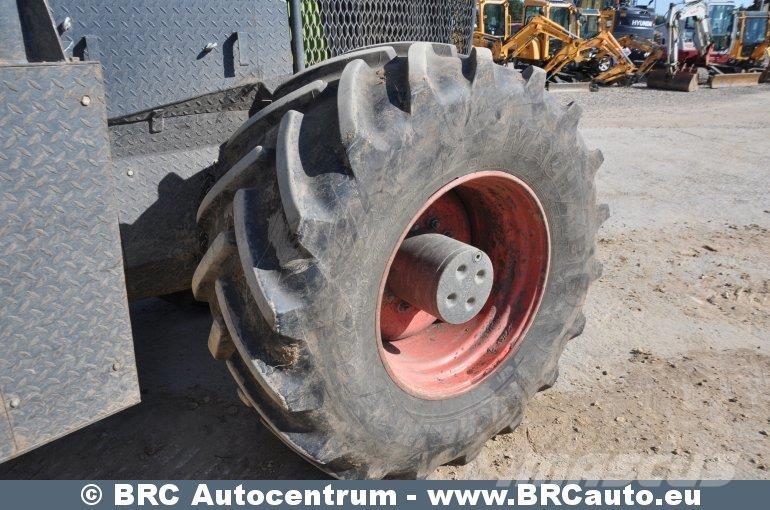 CLAAS Axion 870 Tracteur