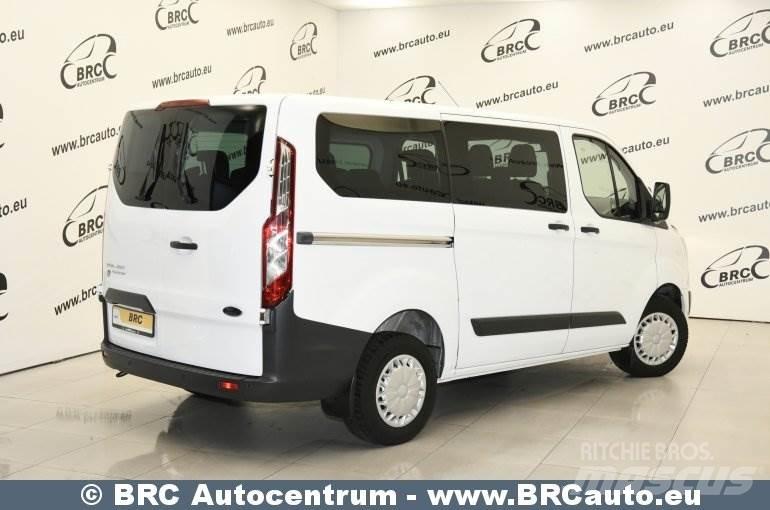 Ford Transit Custom Mini-bus