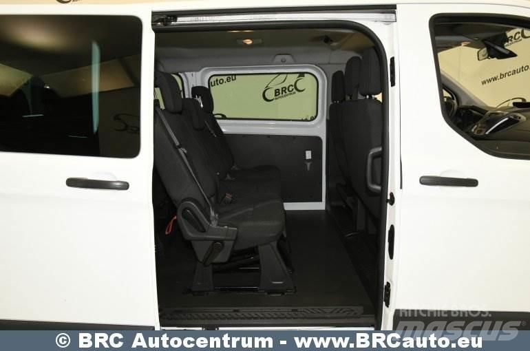 Ford Transit Custom Mini-bus
