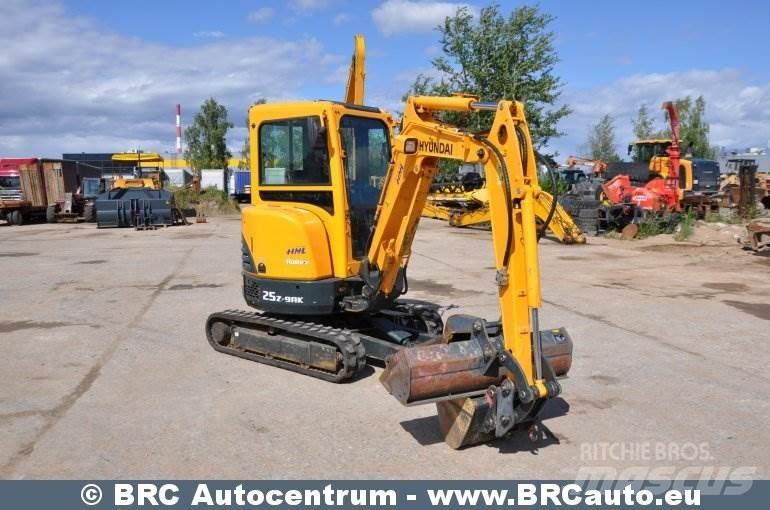 Hyundai R25Z-9AK Mini pelle < 7t