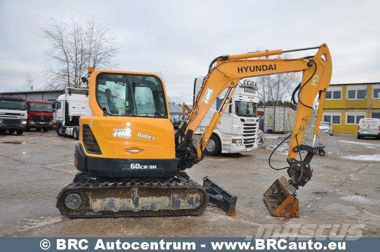 Hyundai R60CR-9A Pelle sur chenilles
