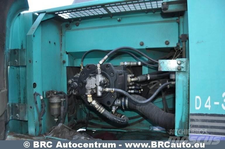 Kobelco SK230LC Pelle sur chenilles