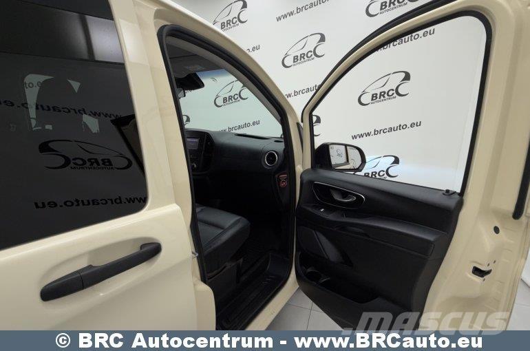 Mercedes-Benz Vito Mini-bus