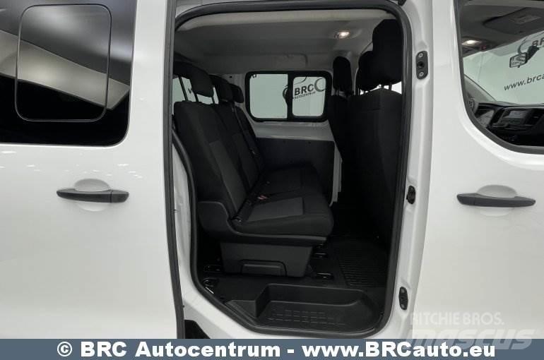 Opel Vivaro Mini-bus