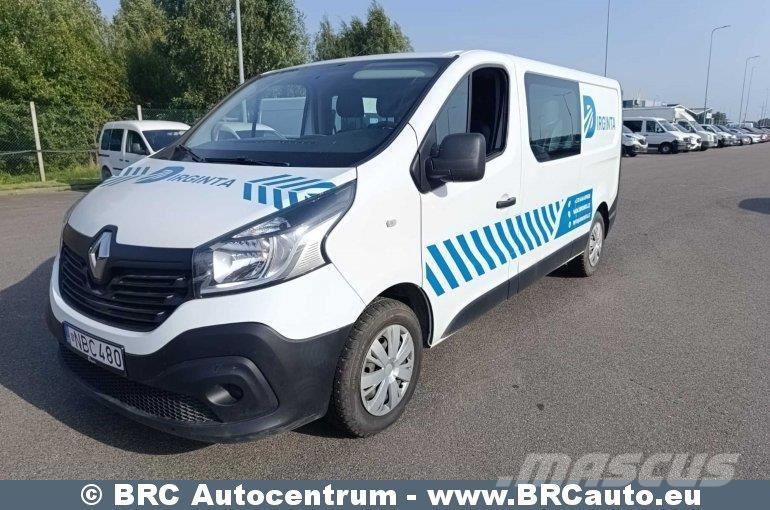 Renault Trafic Mini-bus