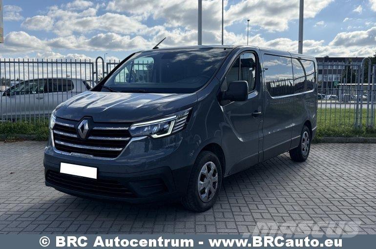 Renault Trafic Mini-bus