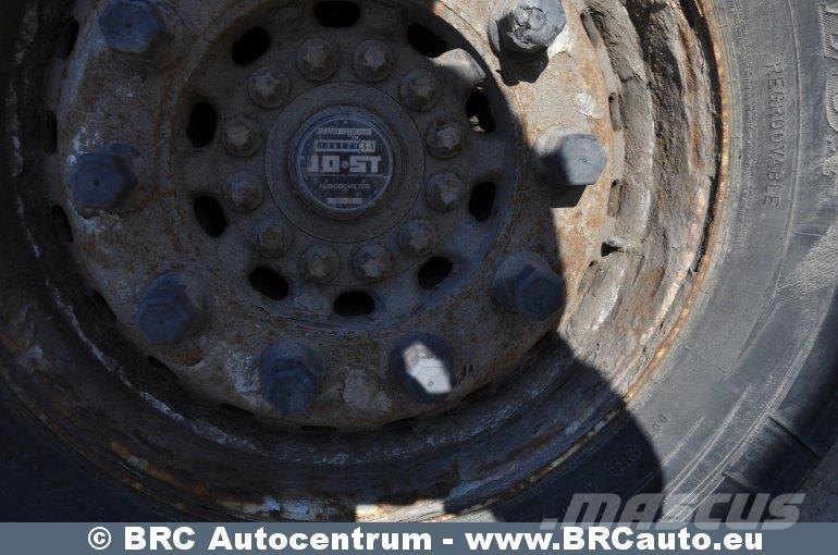 Schmitz SCB S3B Semi remorque frigorifique