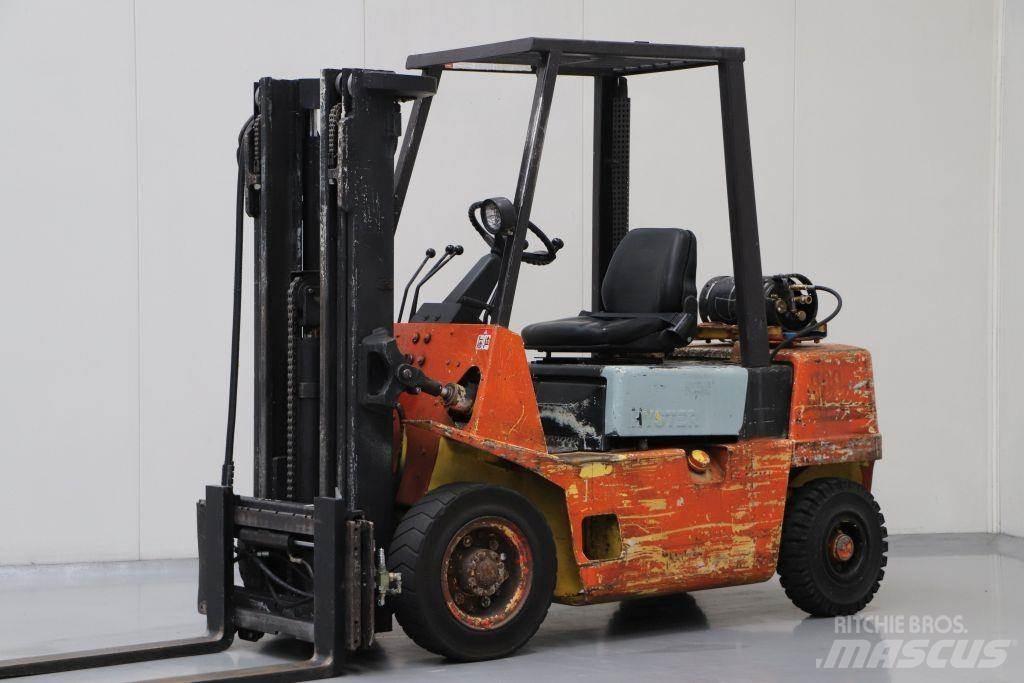 Hyster H2.50XL Chariots GPL