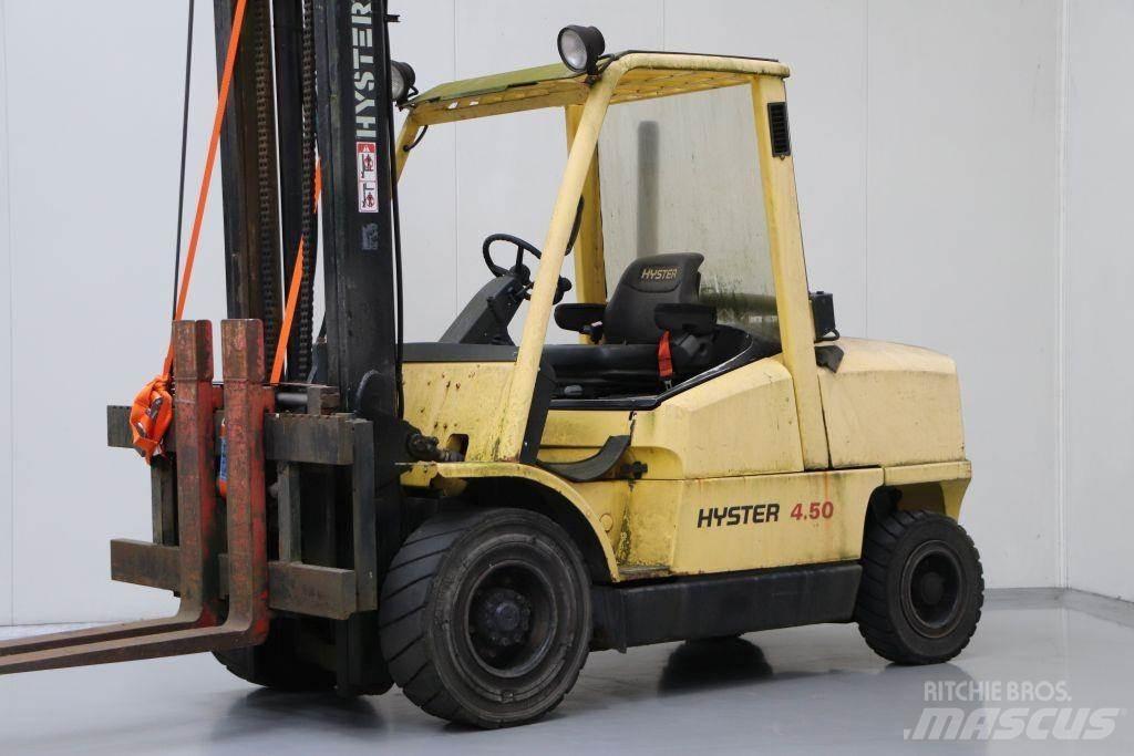 Hyster H4.5XM Chariots GPL