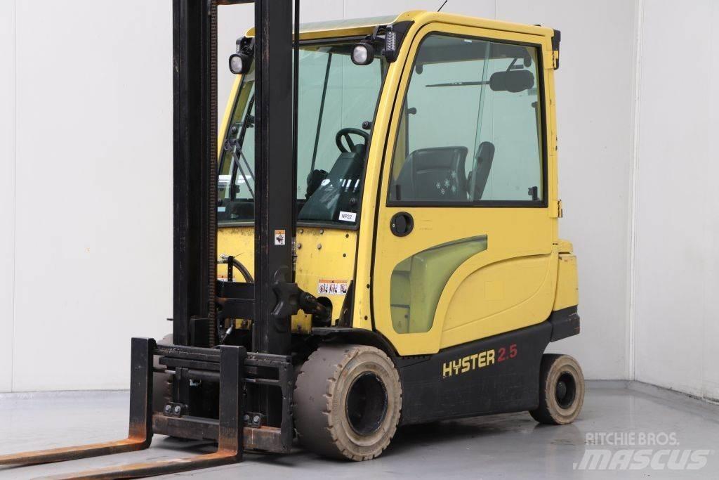 Hyster J2.5XN Chariots élévateurs électriques