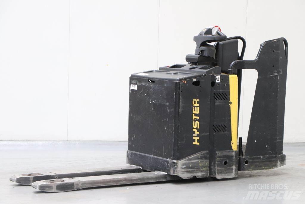 Hyster P2.0S Transpalette accompagnant